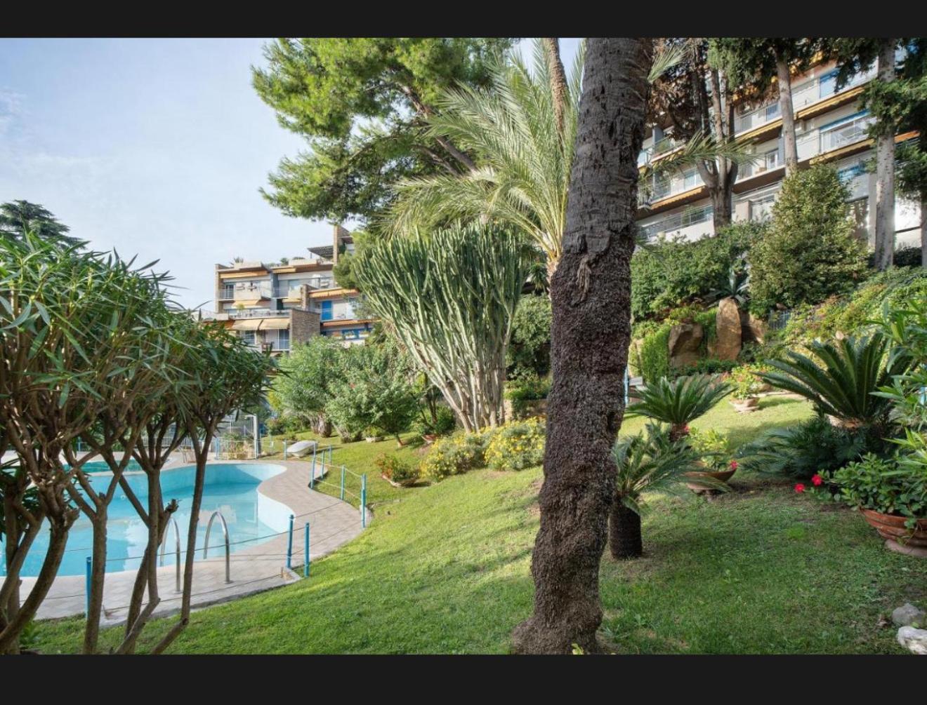 Mamariviera Home Holidays Sanremo - Casa Vista Mare Con Piscina Exterior foto